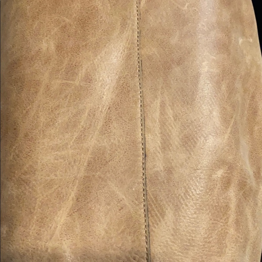 Boots - Picture 10 of 10